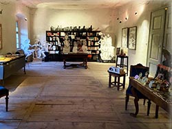 Karin Reinprecht: Ausstellungsraum Schloss Lind, 2024